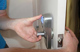 install new-locks in houston tx